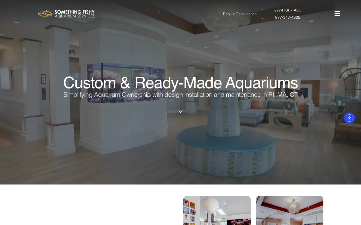 The somethingfishyinc.com home page: a bright lobby aquarium behind the headline Custom and Ready-Made Aquariums.